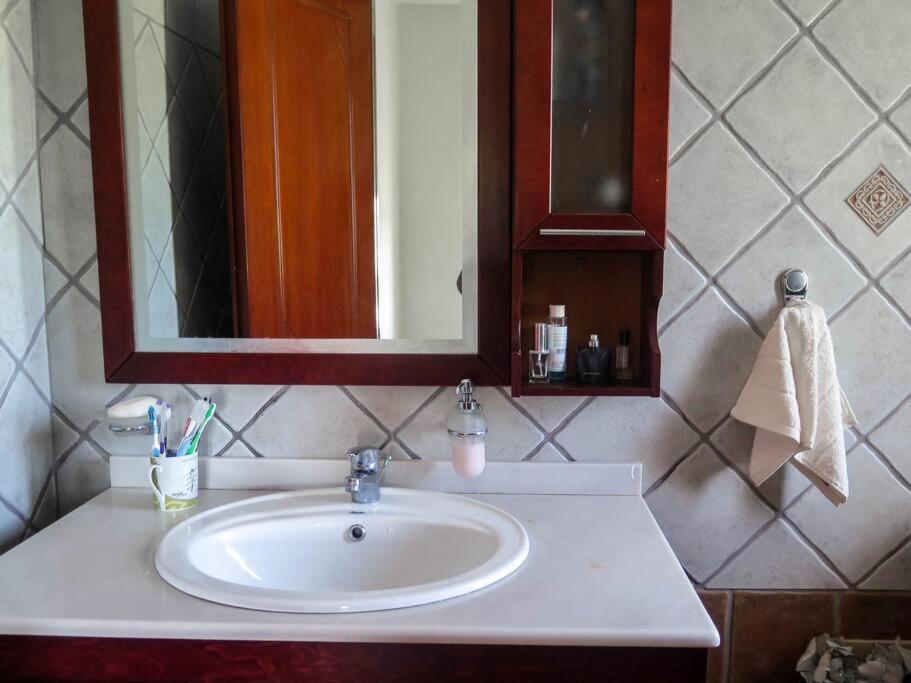 Villa Rania: Ευάερη Βίλα Με Θέα Τη Θάλασσα Lixouri Esterno foto