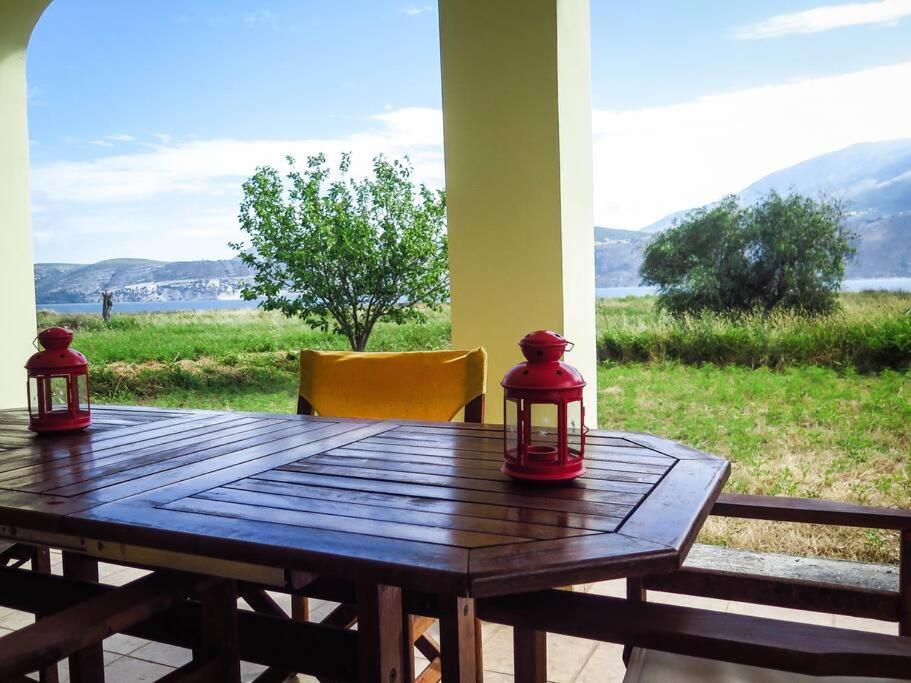 Villa Rania: Ευάερη Βίλα Με Θέα Τη Θάλασσα Lixouri Esterno foto